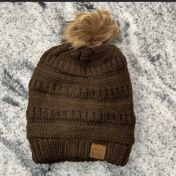CC Boutique Accessories - CC POM POM STYLE BEANIE!